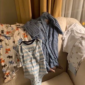 Baby 3 mos. 3 Carter’s. 2 undershirts. 1 pr pants.